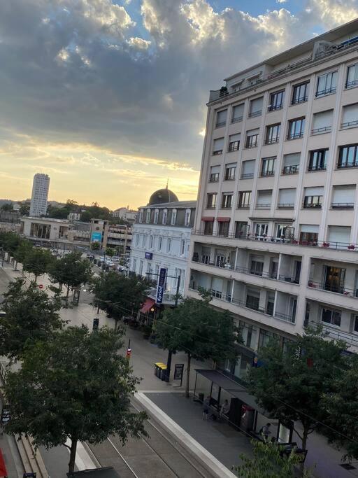 Foch Gare Joli Appartement En Centre-Ville Dijon Exteriör bild